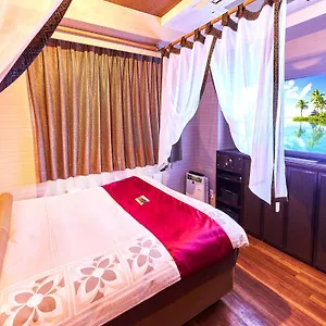 ホテルバリアンリゾート心斎橋（大人専用） 3* 大阪市