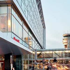 Hotel Marriott Montreal Airport In-terminal